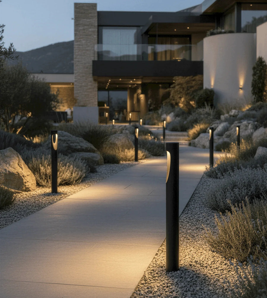 Nilo Aluminium Black Outdoor Path Light – image 3