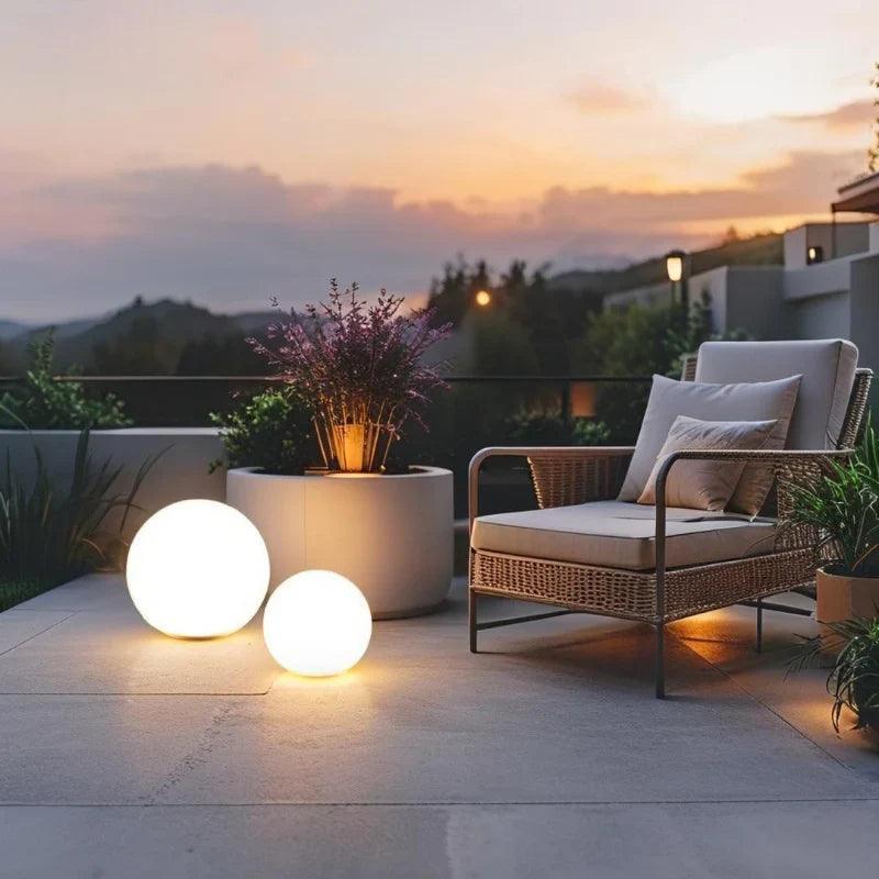 Colour-Changing Spherical Garden Globe Light