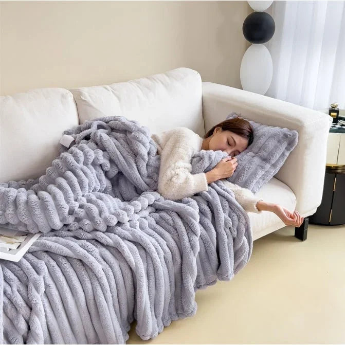 Ribbed faux fur throw