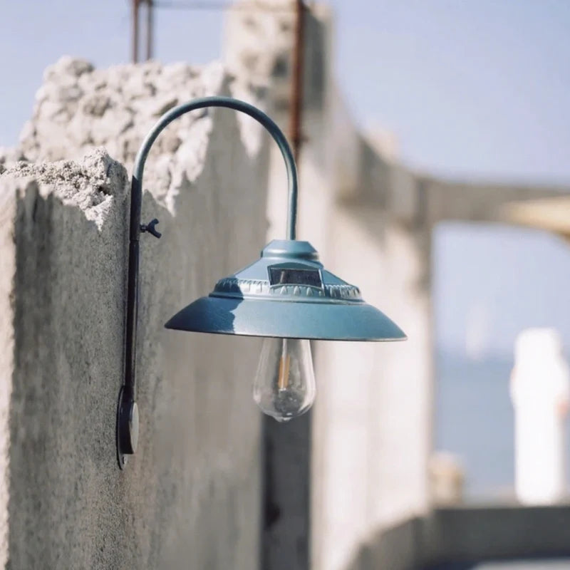 Solar Powered Vintage Outdoor Wall Light