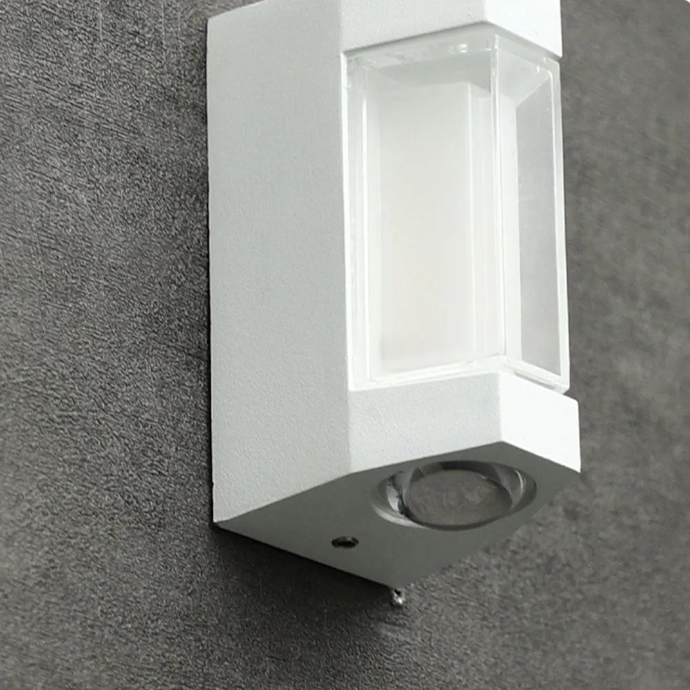 Faceted Up and Down Outdoor Wall Light | Black or White