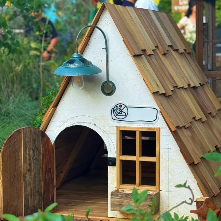 Solar Powered Vintage Outdoor Wall Light