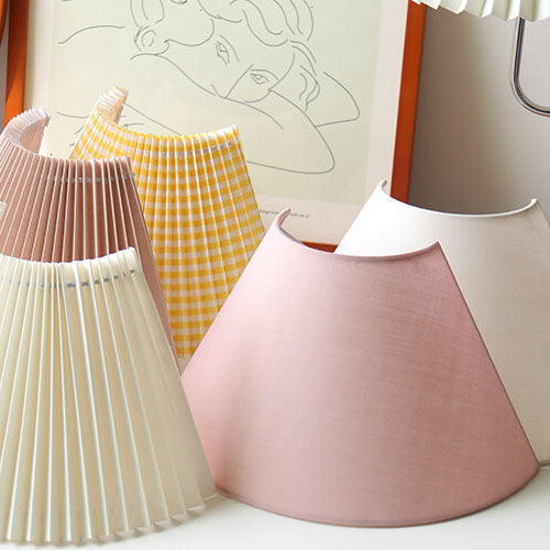 Modern Original Solid Wood Pleated Semi-Circle 1-Light Wall Sconce Lamp