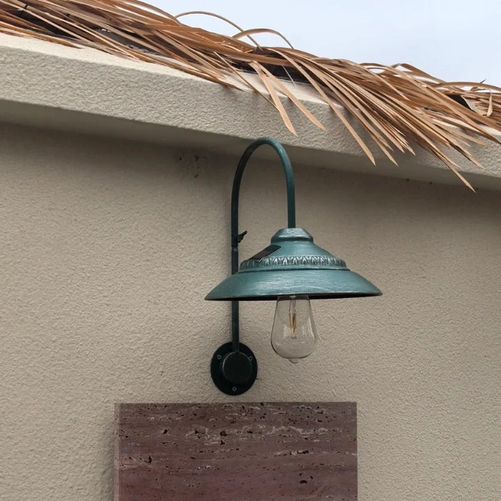 Solar Powered Vintage Outdoor Wall Light