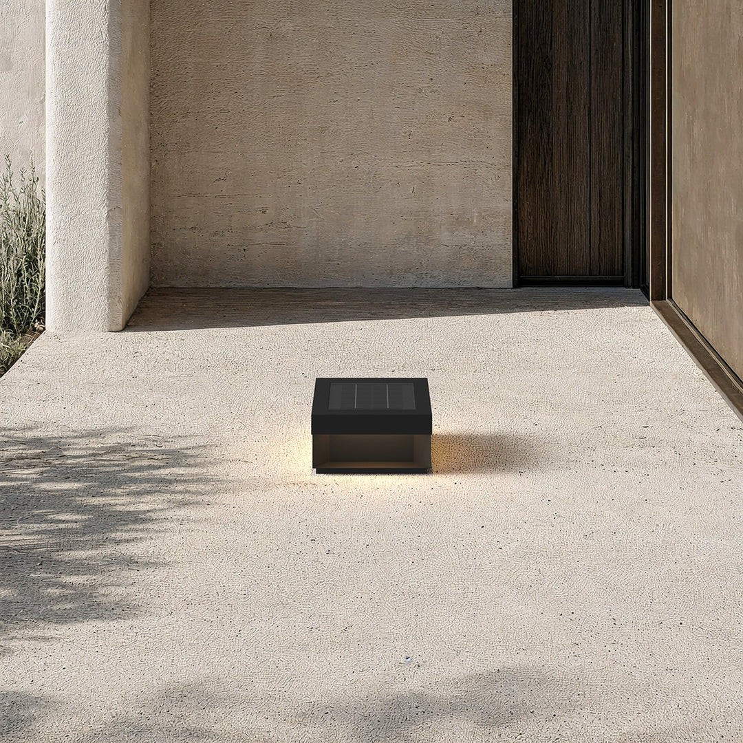 Solar Outdoor Pillar Light | Black Aluminium, 4 Sizes