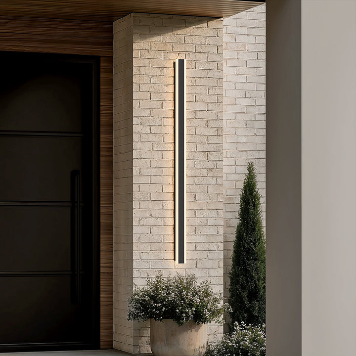 Linear LED Outdoor Wall Light | Black, 30-240 cm, Remote