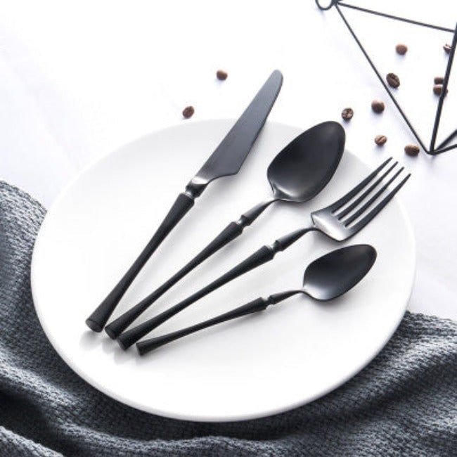 24-piece stainless steel cutlery set