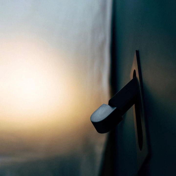 Recessed-Look Reading Wall Light | Swivel LED, 6 Finishes