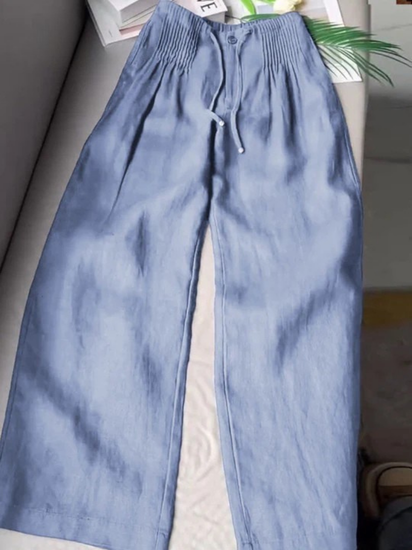 Women's Wide-Leg Everyday Trousers – image 2