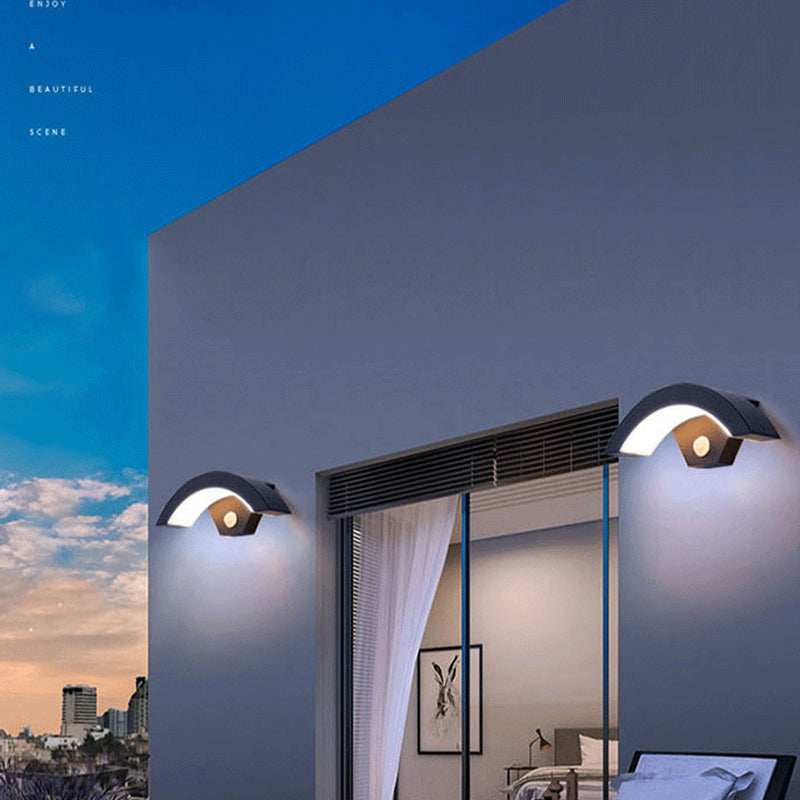 Arc Outdoor Wall Light | Black, Optional Motion Sensor