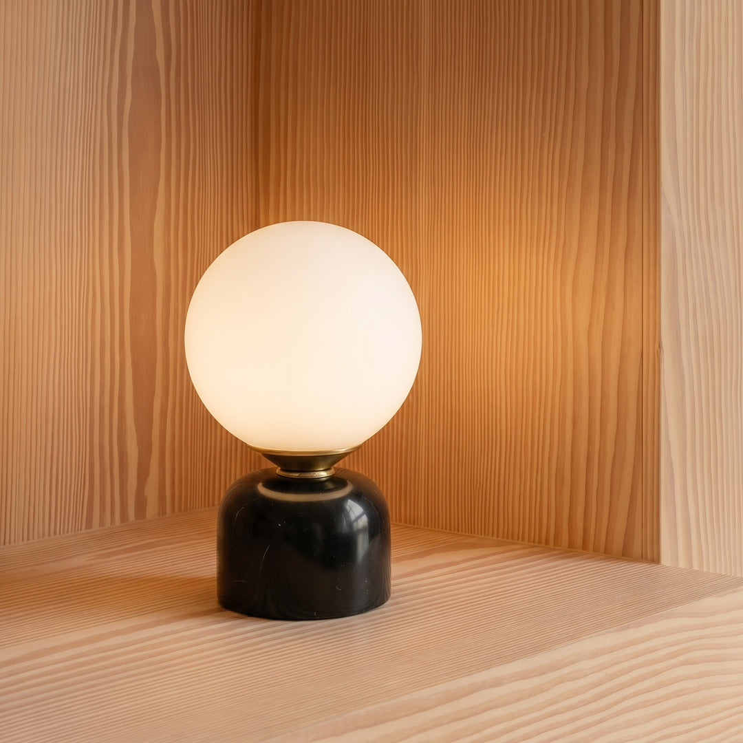 Hindsa Table Lamp