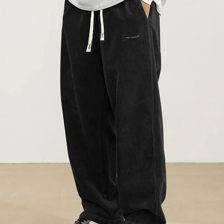 Men's Straight-Leg Relaxed-Fit Everyday Trousers – image 4