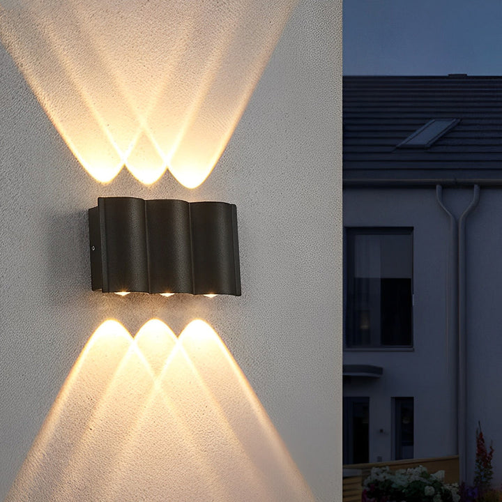 Wave Outdoor Wall Washer Light | Black LED, 2 to 8 Beams