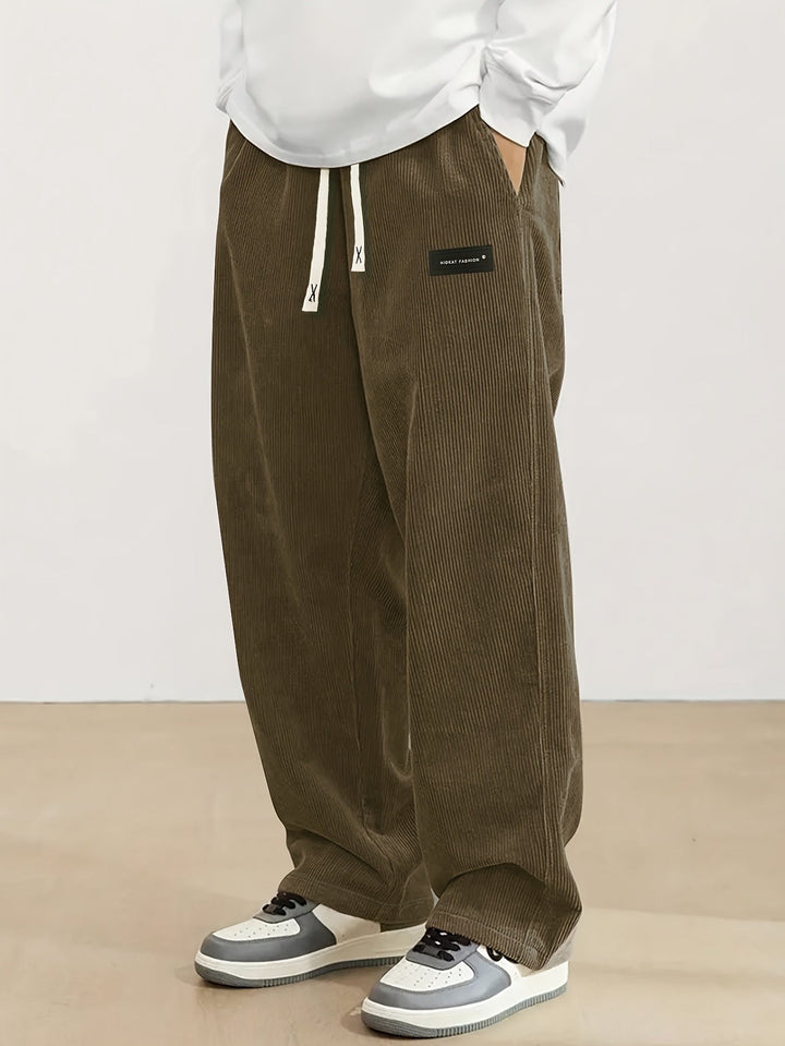 Men's Straight-Leg Relaxed-Fit Everyday Trousers – image 3