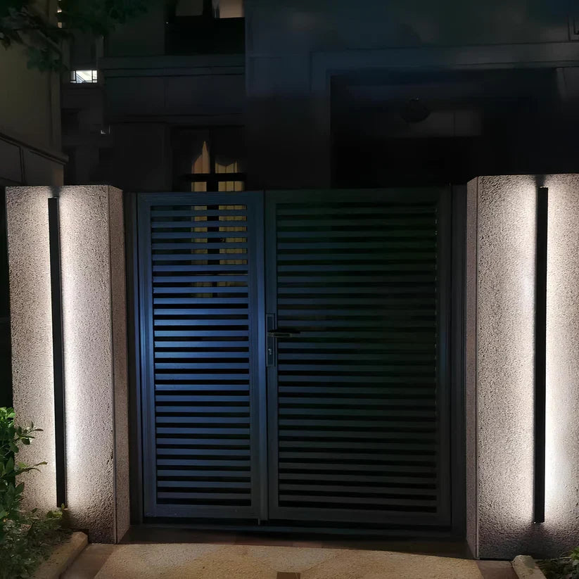 Linear Outdoor LED Wall Sconce
