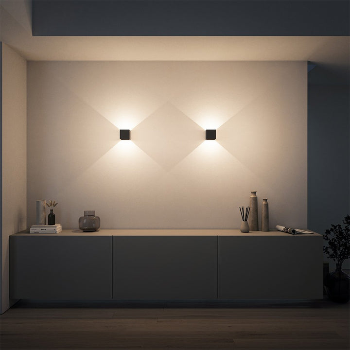 Xena Rechargeable Dimmable Aluminium Wall Light – image 9