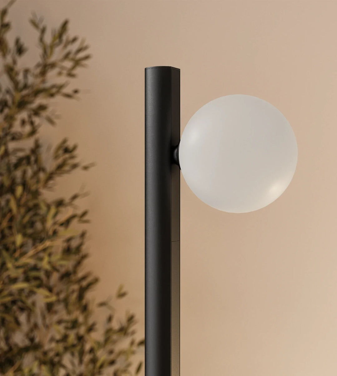 Arca 1 Floor Lamp – image 5
