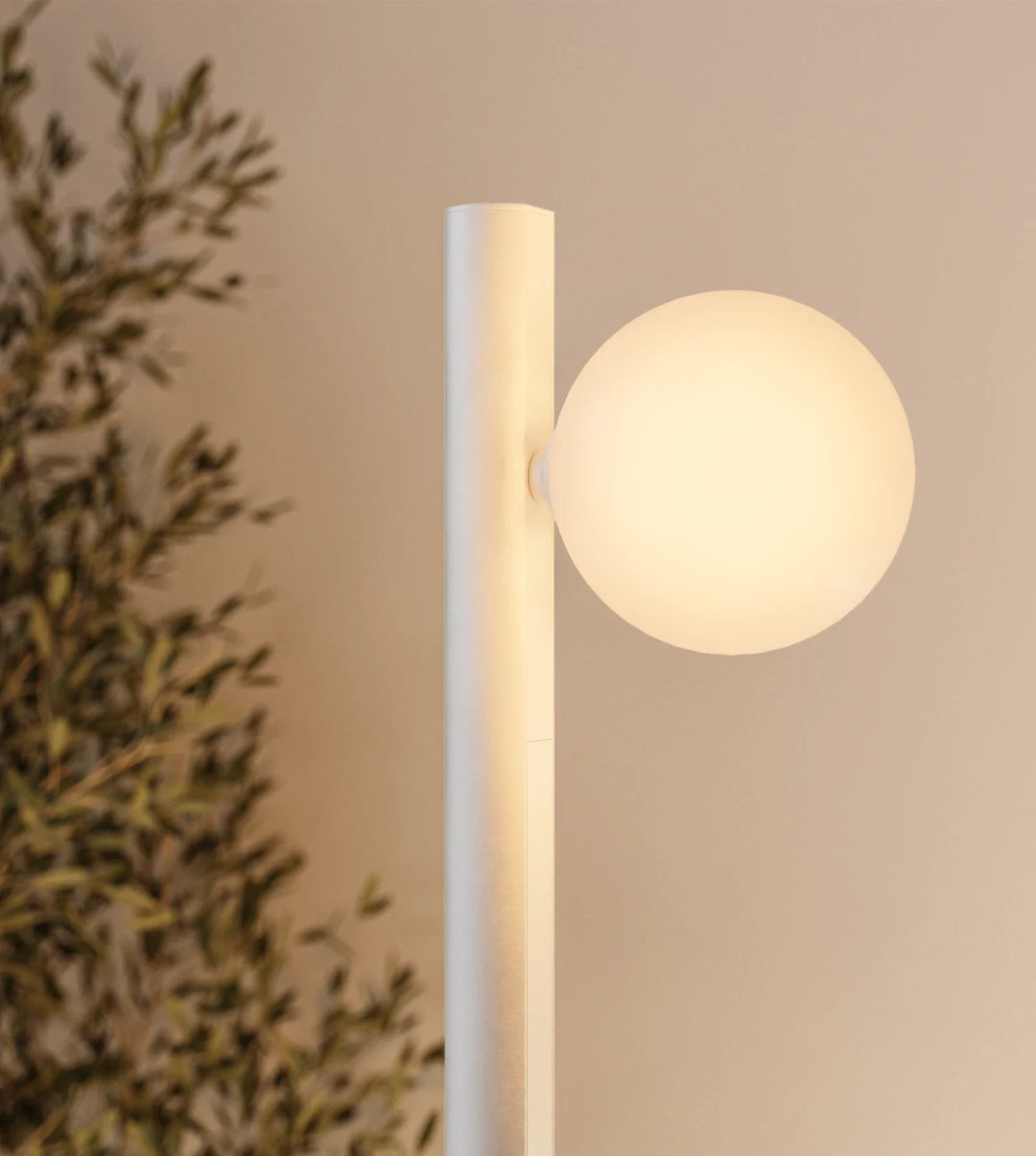 Arca 3 Floor Lamp – image 9