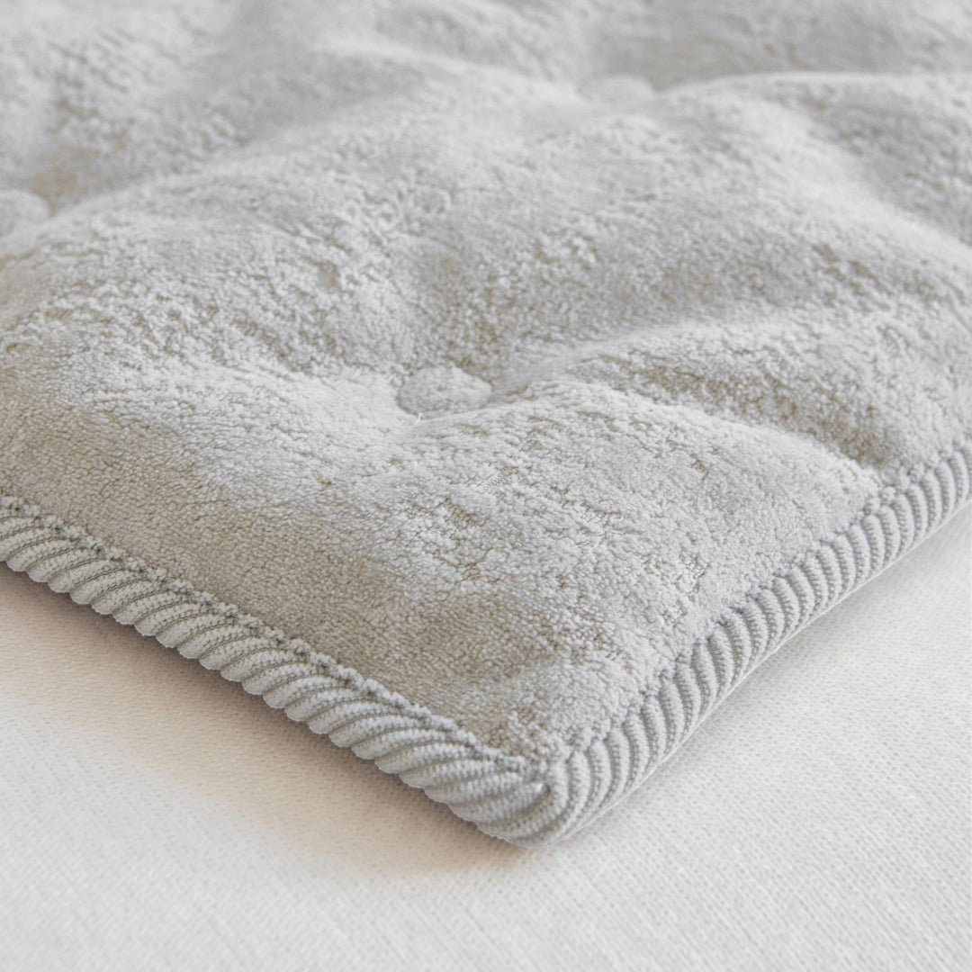 Quilted Chenille Sofa Seat Mat | Non-Slip, 2- or 3-Seater