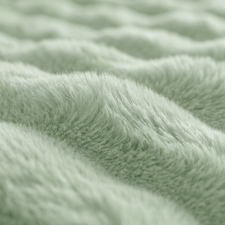 Faux Fur Bubble Sofa Throw | Large, 180 cm Wide, 6 Colours