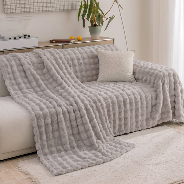 Faux Fur Bubble Sofa Throw | Large, 180 cm Wide, 6 Colours