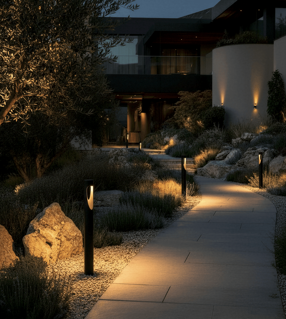 Nilo Aluminium Black Outdoor Path Light – image 5