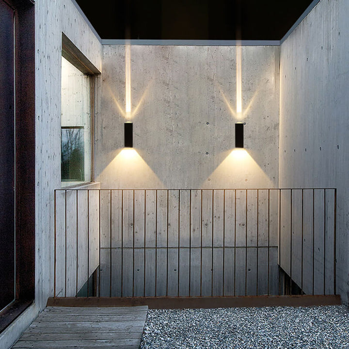 Modern Minimalist Aluminum Hardware Rectangular LED Outdoor Wall Sconce Lamp for Outdoor Patio