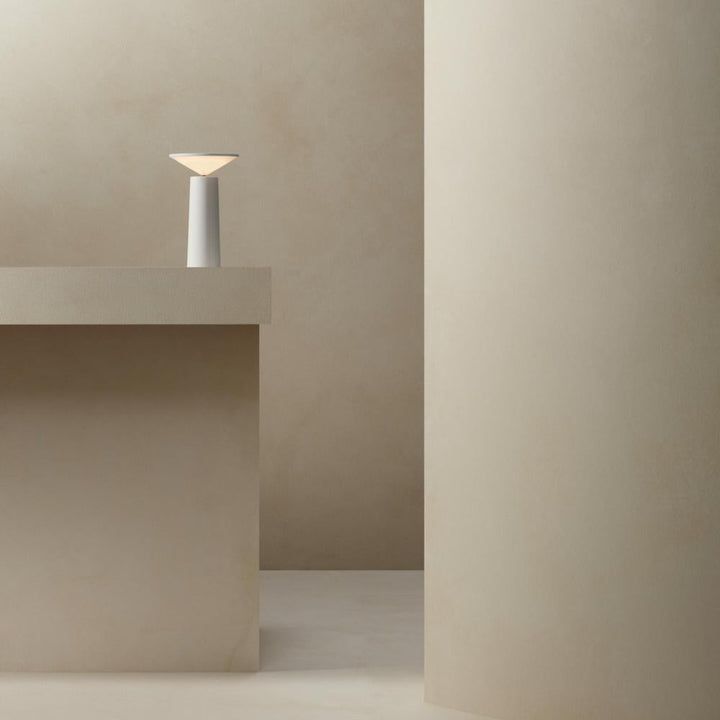 Three-Way Folding Cordless Lamp
