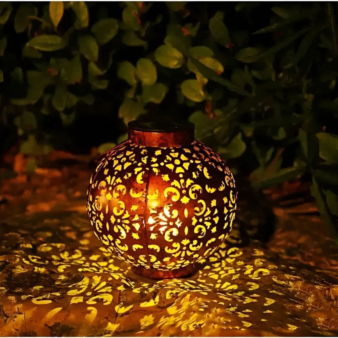 Vintage Globe Solar LED Garden Lantern 1-Light