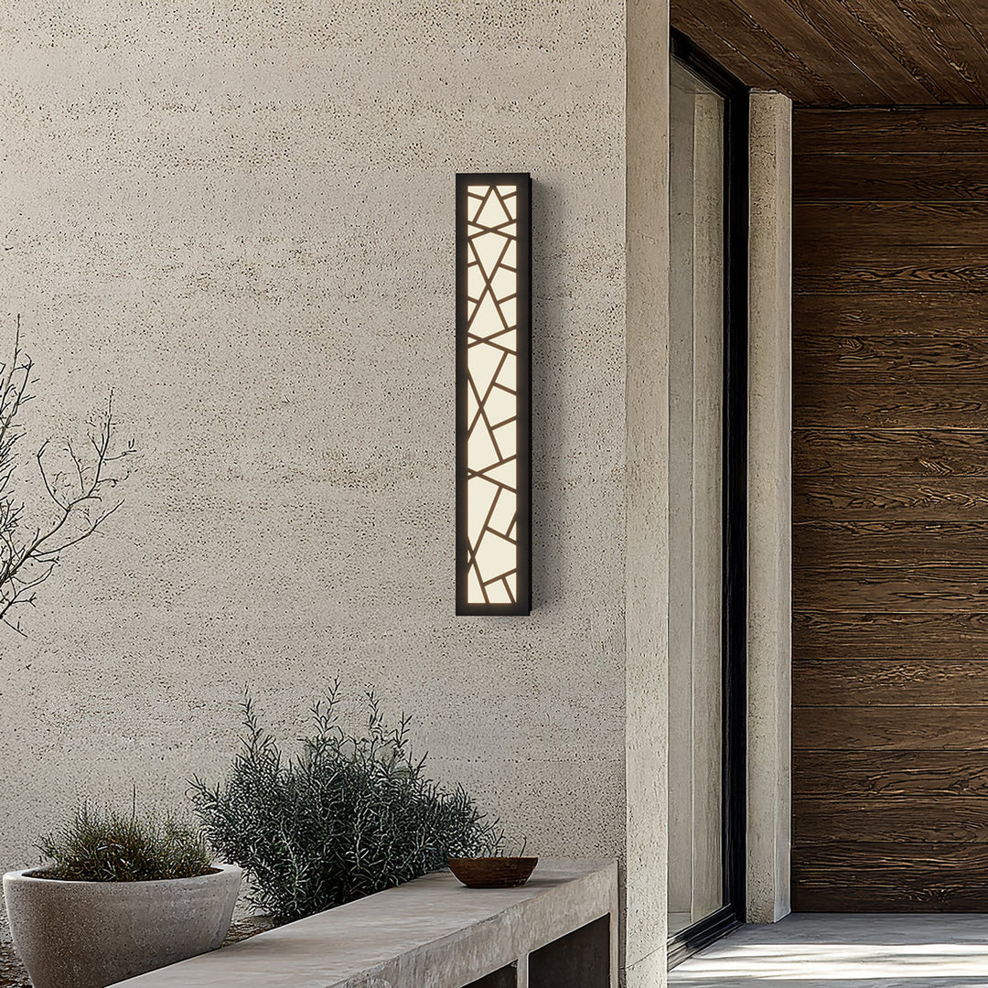 Geometric Outdoor Wall Light | Black, Patterned Diffuser