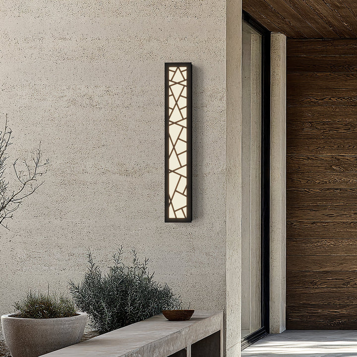 Geometric Outdoor Wall Light | Black, Patterned Diffuser