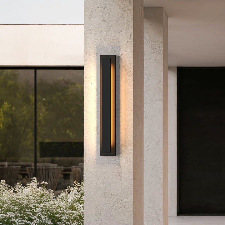 Vertical LED Outdoor Wall Light | Black, 3 Lengths