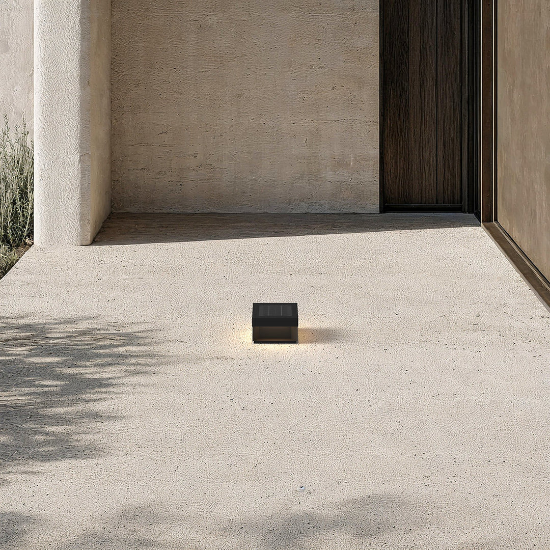 Solar Outdoor Pillar Light | Black Aluminium, 4 Sizes