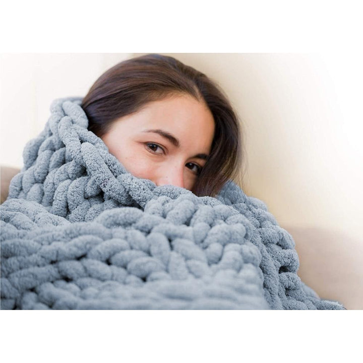 Chunky knit chenille throw blanket