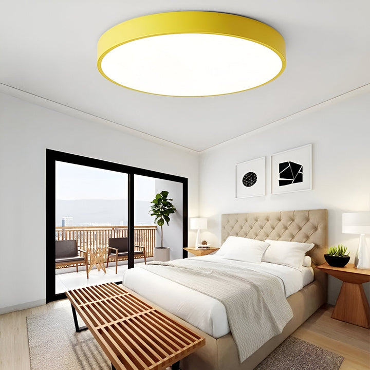 Low-Profile Round LED Ceiling Light With Minimal Frame
