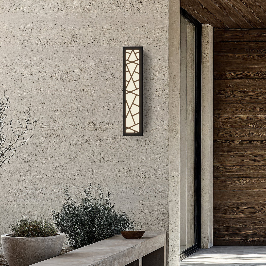 Geometric Outdoor Wall Light | Black, Patterned Diffuser