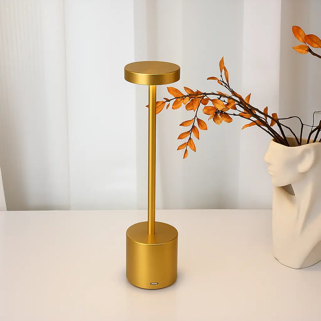 Wireless Retro Table Lamp