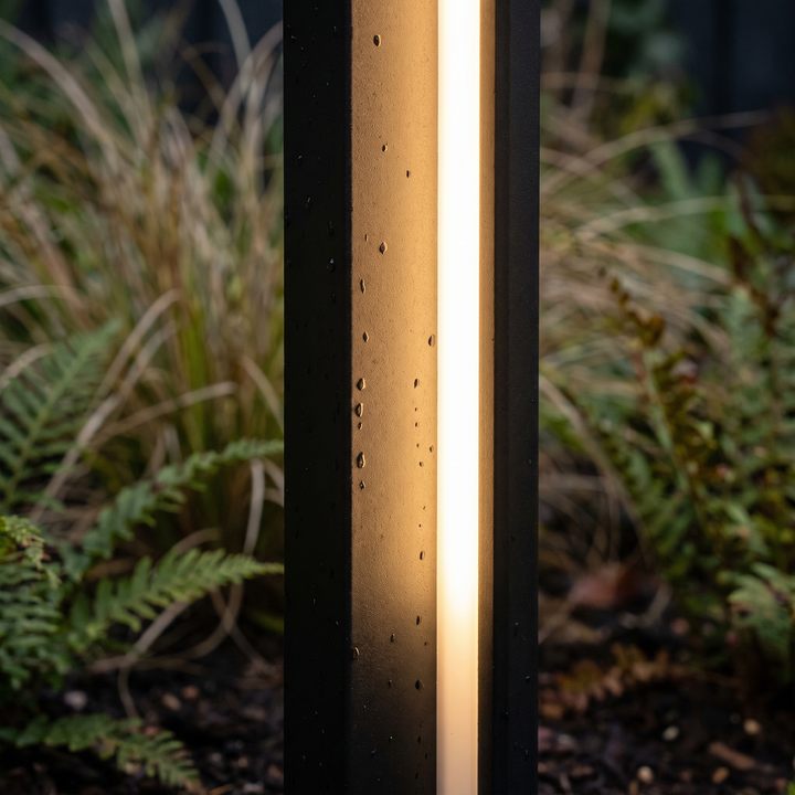 Modern Outdoor Path Light - Matt Black - Small / Fixed / Line Voltage