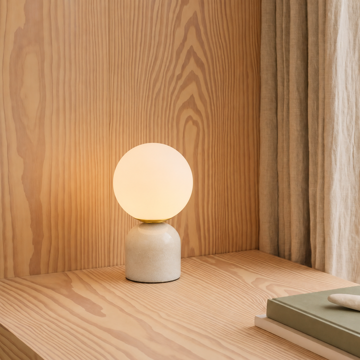 Hindsa Table Lamp