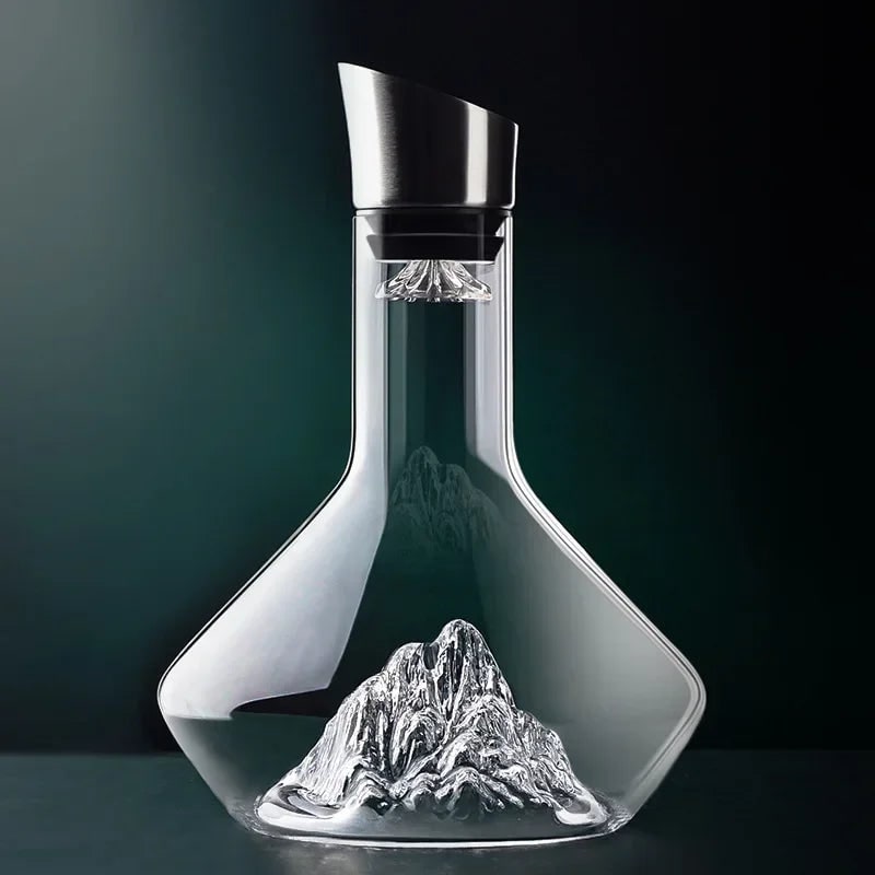Mountain glacier glass wine decanter with aerator