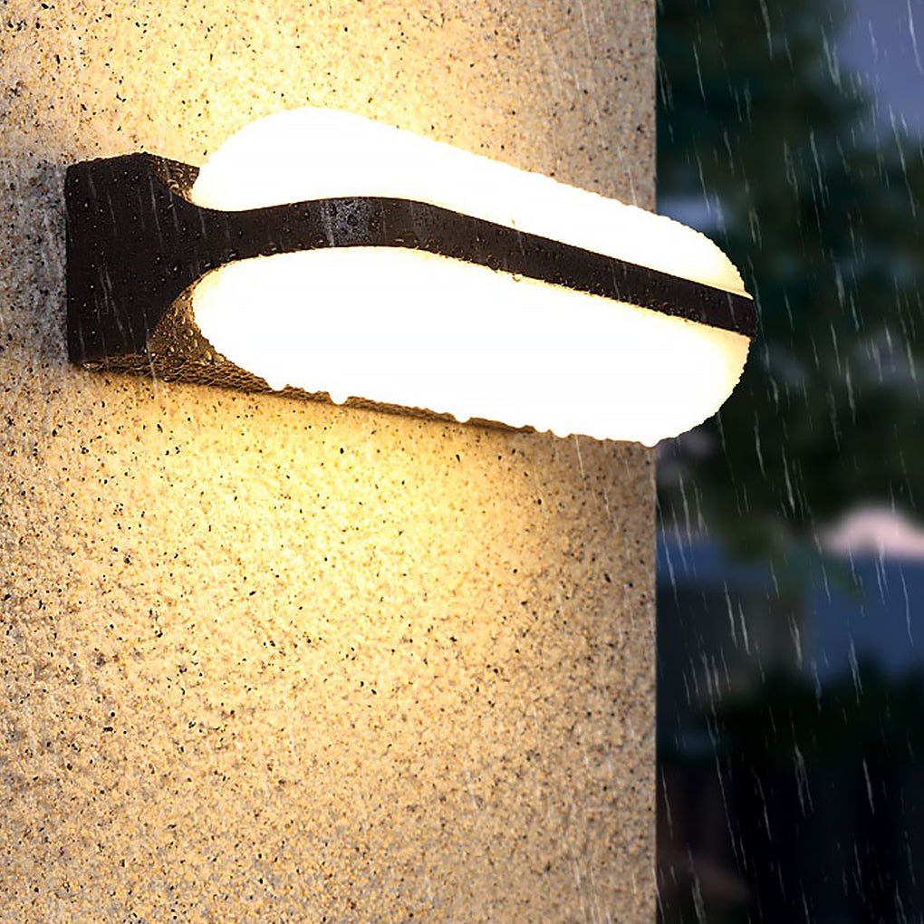 Capsule Outdoor Wall Light | Black, 1 or 2 Lights
