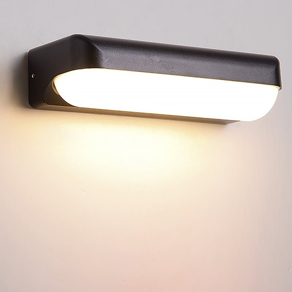 Capsule Outdoor Wall Light | Black, 1 or 2 Lights