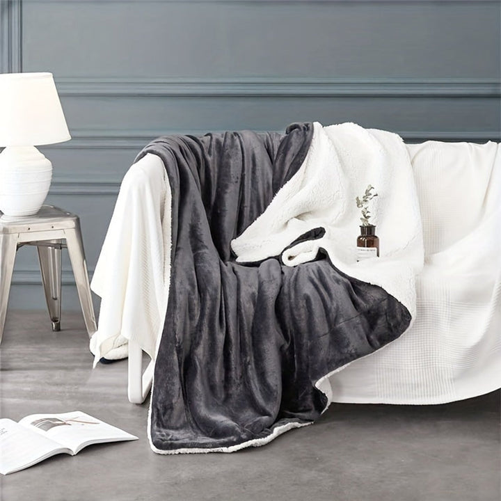 Reversible Sherpa Fleece Throw | Plush Flannel, Five Colours