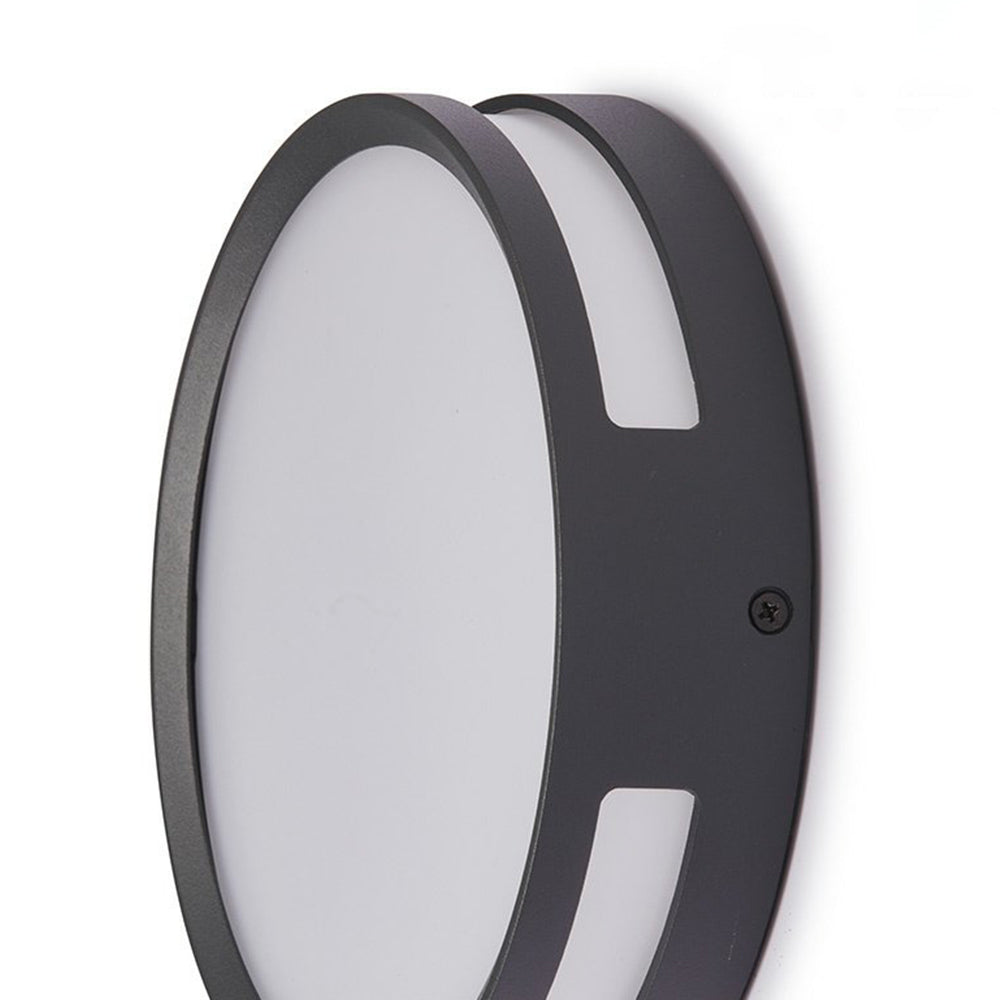 Round ring outdoor wall light