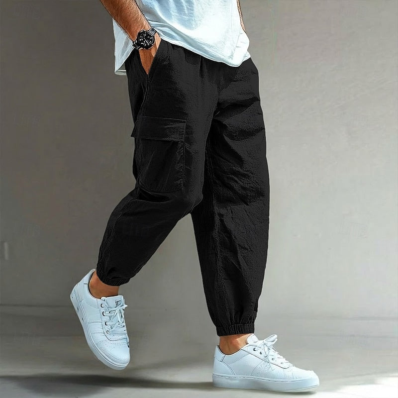 Men's Relaxed-Fit Cargo Everyday Trousers – image 12