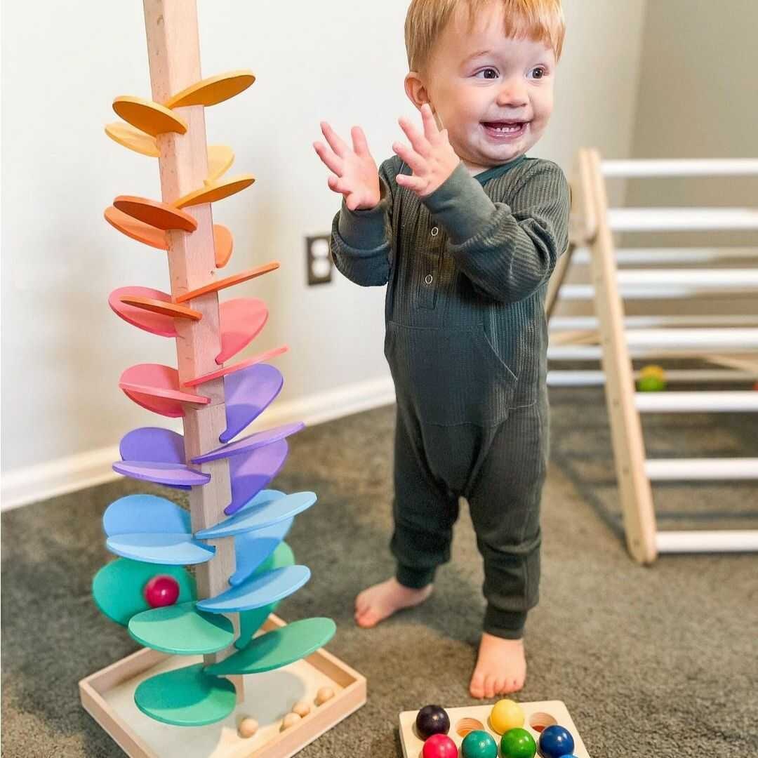 Wooden rainbow sound tree marble run